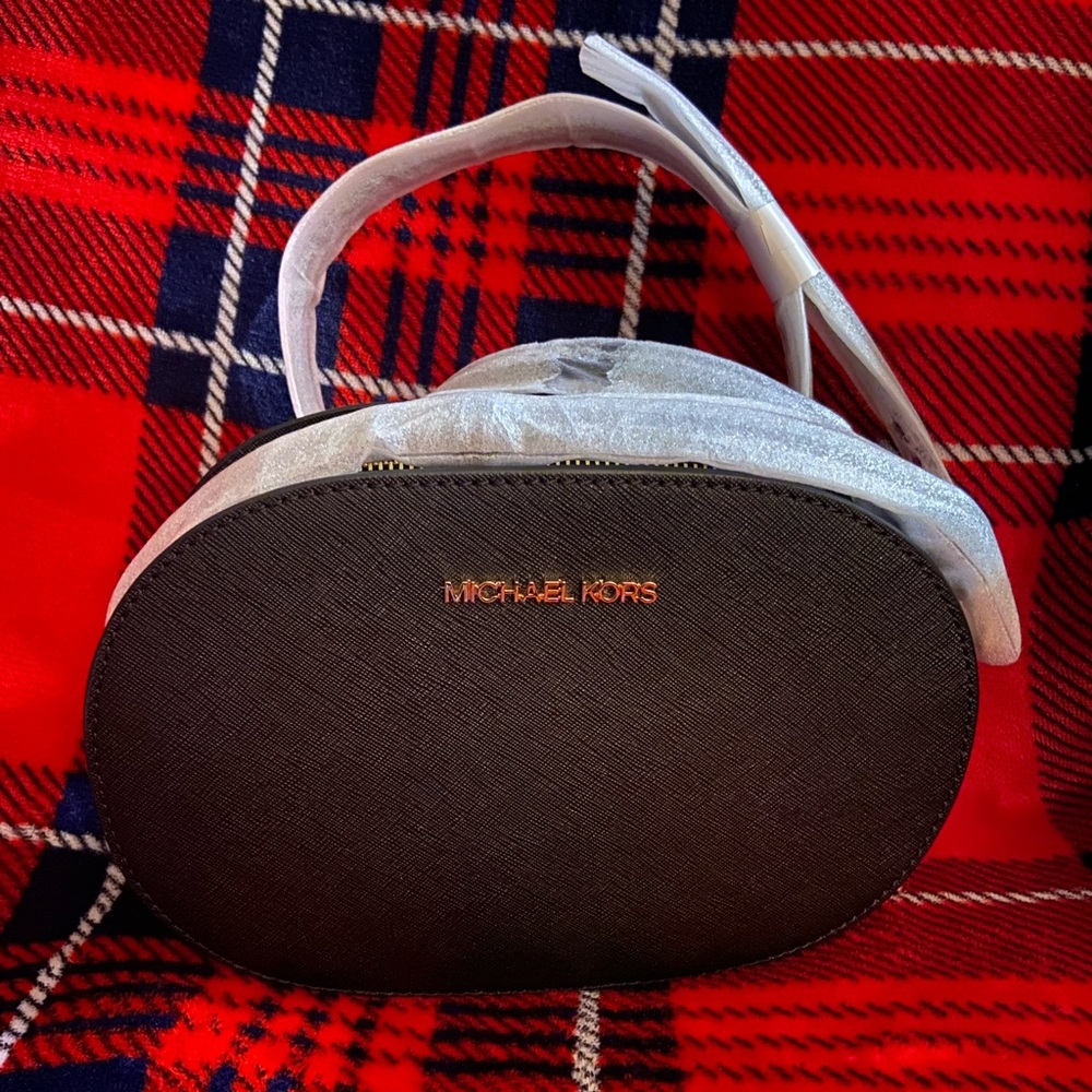 MICHAEL KORS Jet set travel